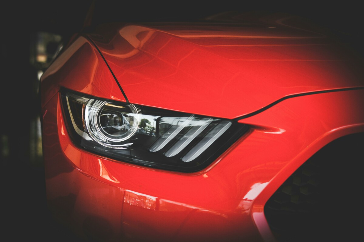 Automobile